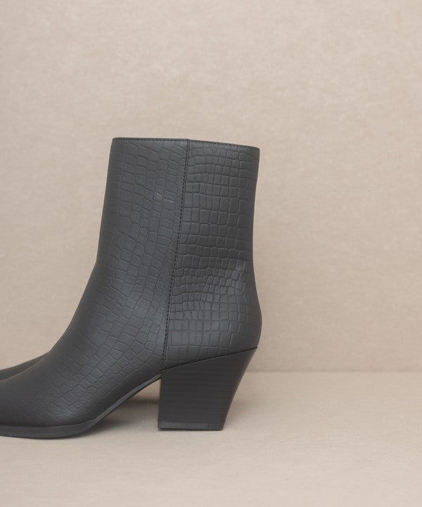 OASIS SOCIETY Miley - Alligator Print Booties