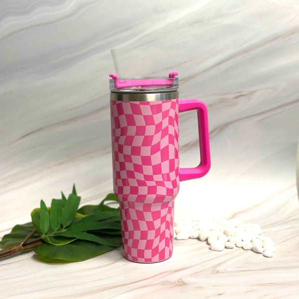 Checkered trendy cup with lid