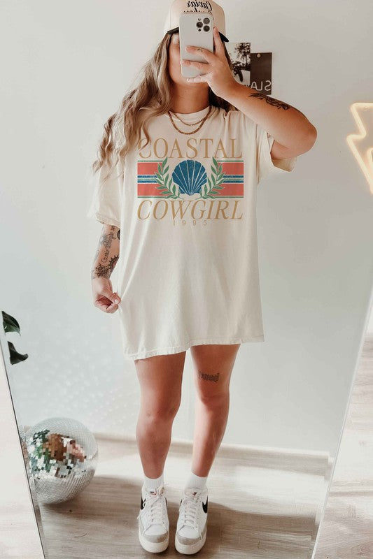 COASTAL COWGIRL OVERSIZED TEE